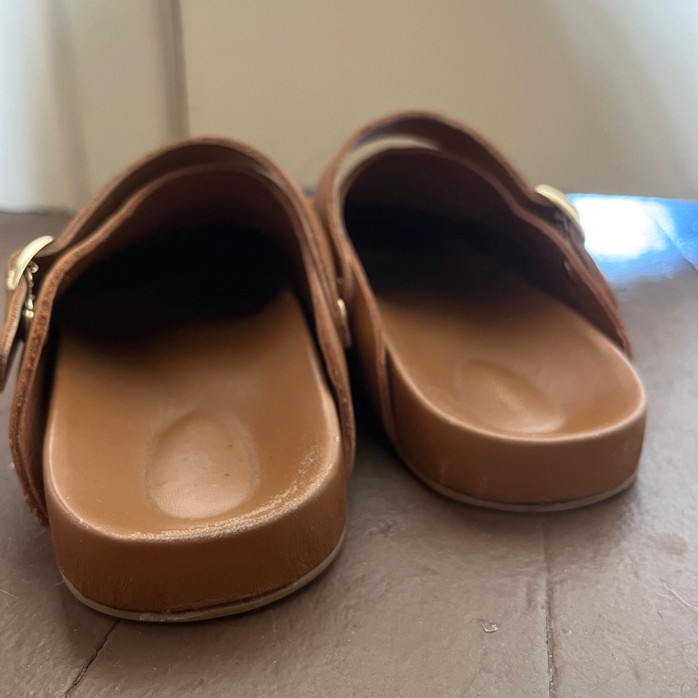 Beatrice Valenzuela Cajeta Clog - Picture 6 of 6